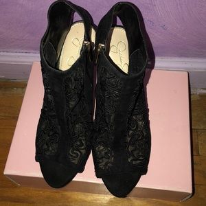 Jessica Simpson Size 11 Lace Pumps